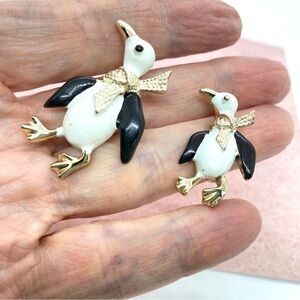 Vintage Penguin Scatter Pins Black and White Enameled Pair